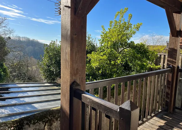 La Vue Secrete De Neauphle